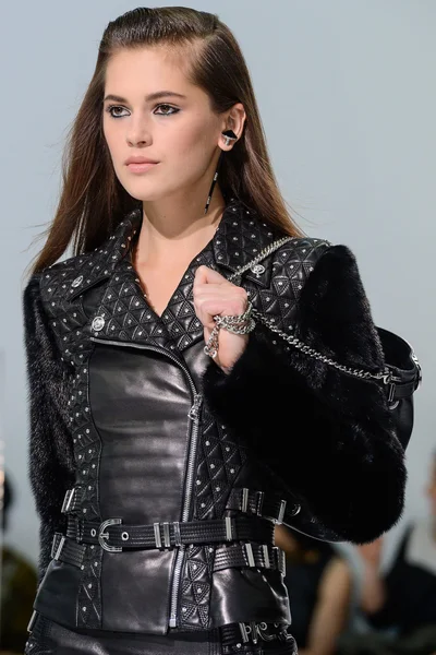 Look 56